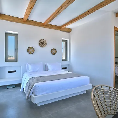 Villa Zamira Isterni (Paros)