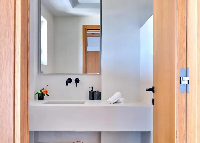 Zamira Βίλα Isterni (Paros)